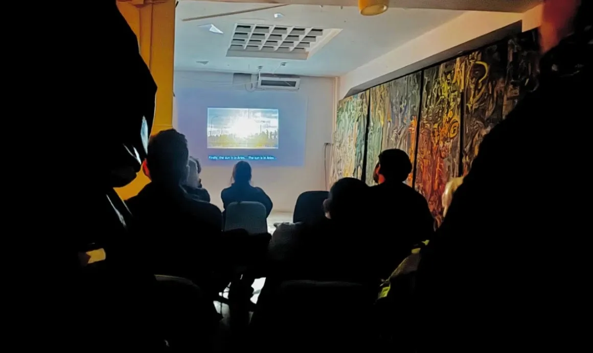 Audience watching primaveral point at Turning Points, Heden Graça, Lisbon